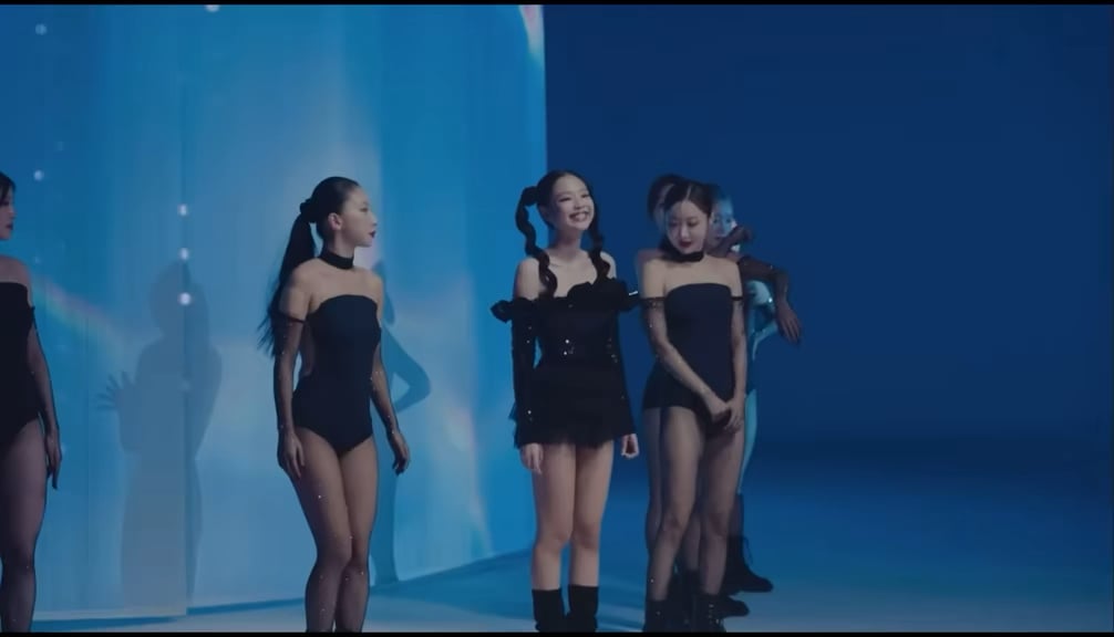 JENNIE You and Me Behind the Scenes