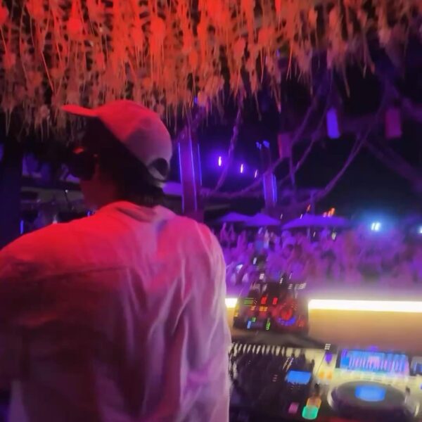 260221 itshannamarieee IG Story Update w/ Lisa & Disco Lines