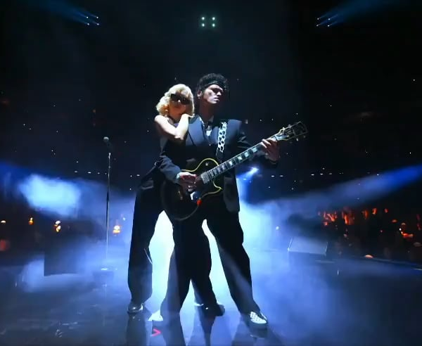 260201 ROSÉ & Bruno Mars - ‘APT.’ @ The 68th Annual Grammy Awards