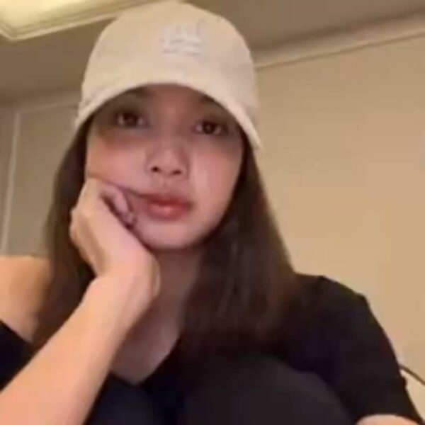 260228 Rosé & Lisa IG Live 2/2 [RAW]