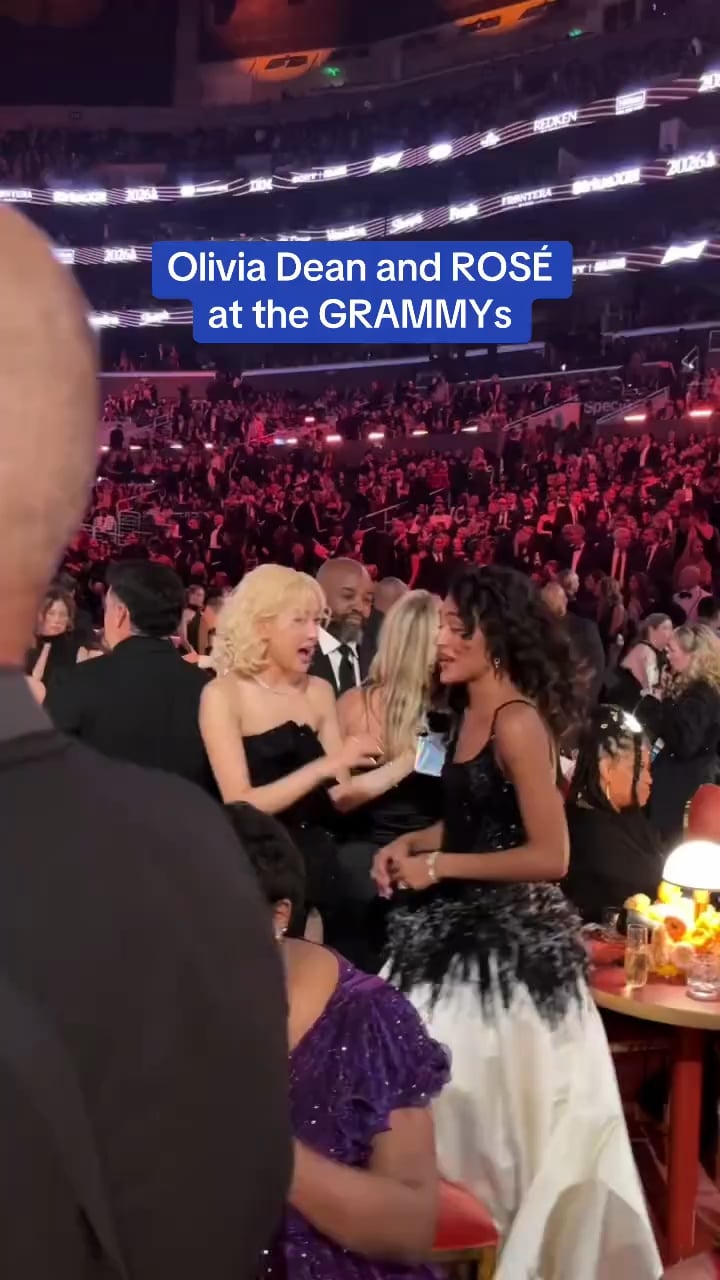 260201 ROSÉ & Olivia Dean at the Grammys