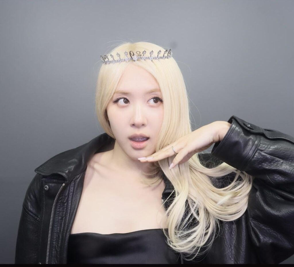 260211 Happy ROSÉ Day!