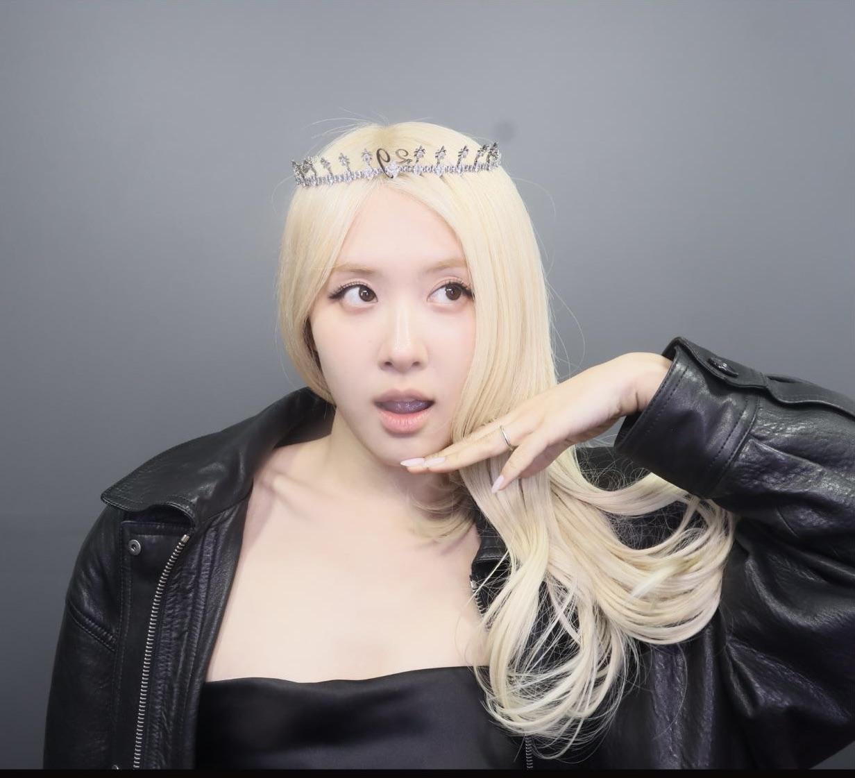 260211 Happy ROSÉ Day!