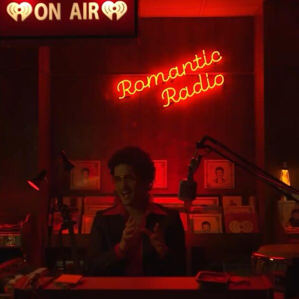 260226 ROSÉ calls into ‘Romantic Radio with Bruno Mars: An iHeartRadio Album Preview’