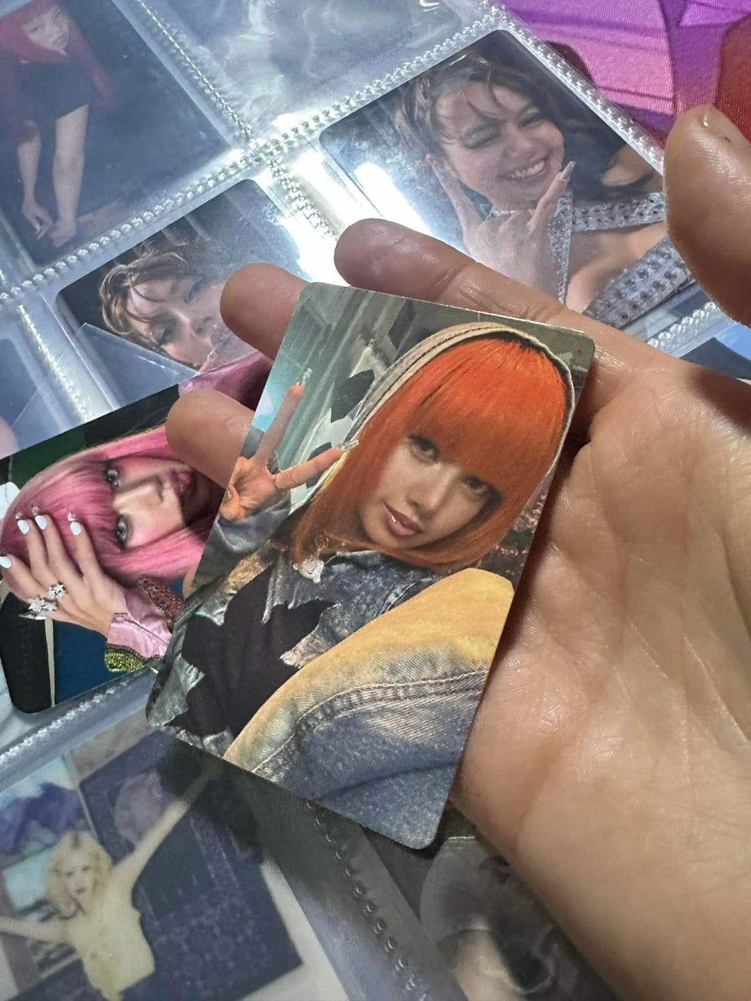 250224 Is this Lisa photocard original?