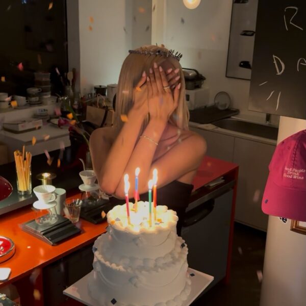 260212 sinyoungpark_ IG Story Update w/ Rosé