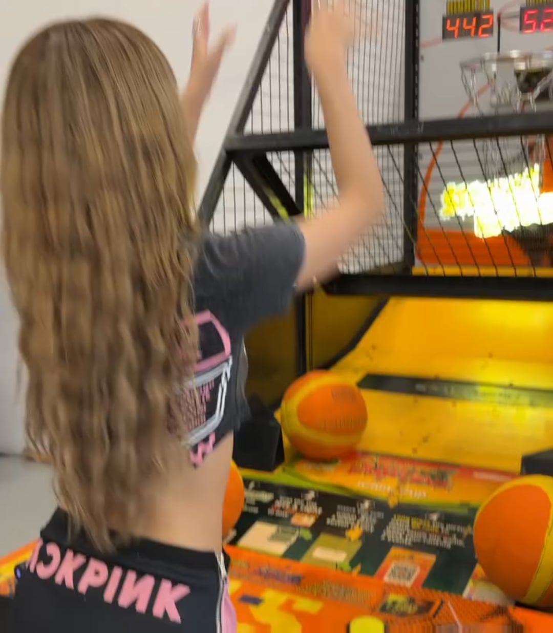 260203 heyalic_e IG Update w/ Lisa