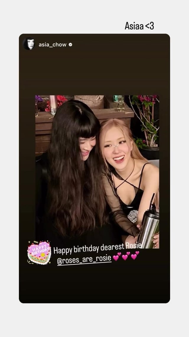 260212 Rosé IG Story Update