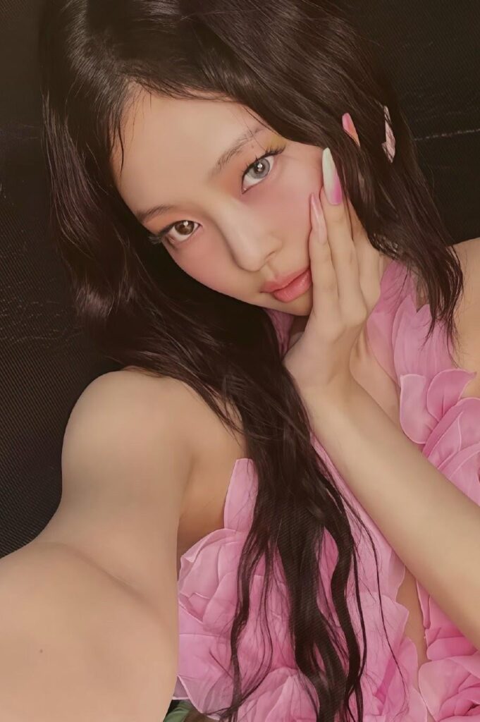 260218 JENNIE