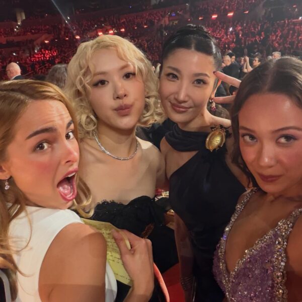 260204 Laufey IG Update w/ ROSÉ, Ejae, & Addison Rae