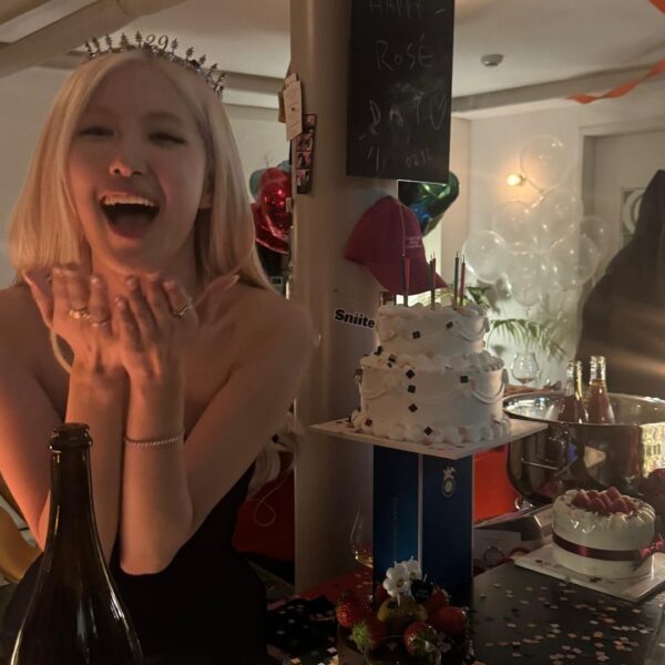 260213 ROSÉ IG Story Update