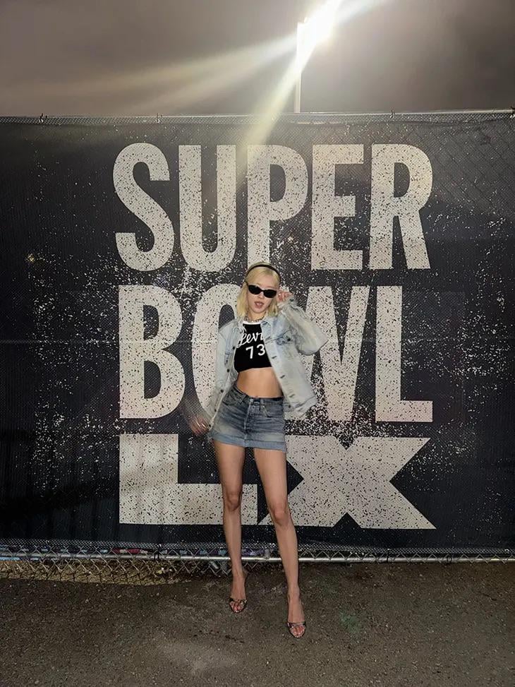 260208 ROSÉ @ the Super Bowl