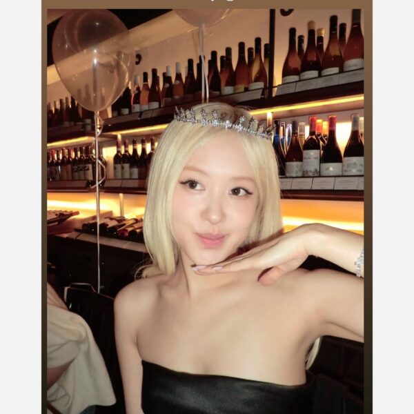 260212 Rosé IG Story Update