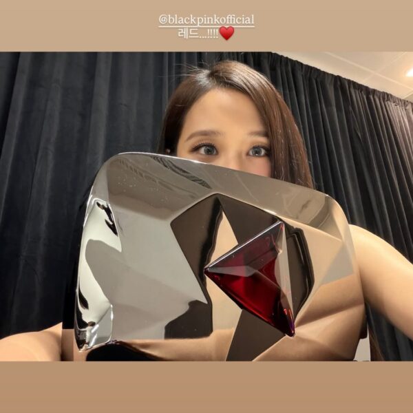 260220 Jisoo IG Story Update