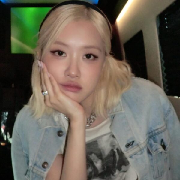 260208 ROSÉ IG Story Update