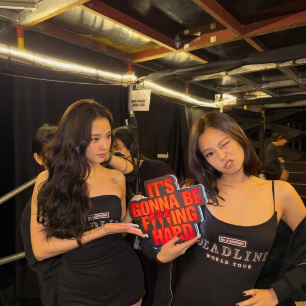 260201 Jennie IG Update