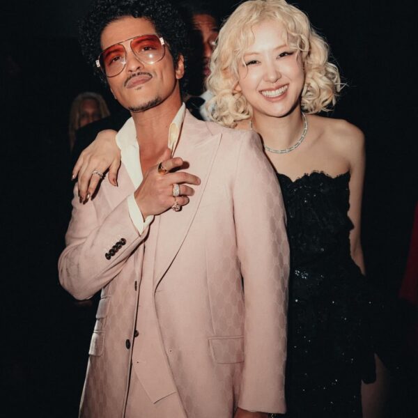 260201 ROSÉ & Bruno Mars backstage @ the 68th Grammy Awards