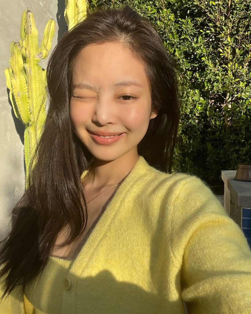 211113 Jennie Instagram Update