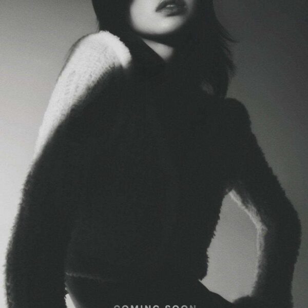 240207 LISA IG story update: “COMING SOON”