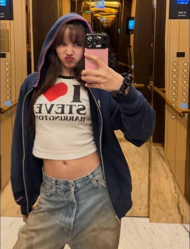 260326 Lisa IG update - possible collab with DJO and Bad Bunny for LS2? 👀