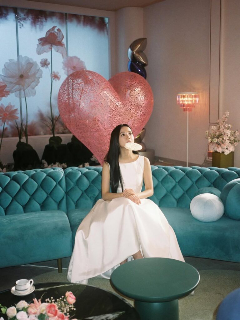 260309 Jisoo IG Update