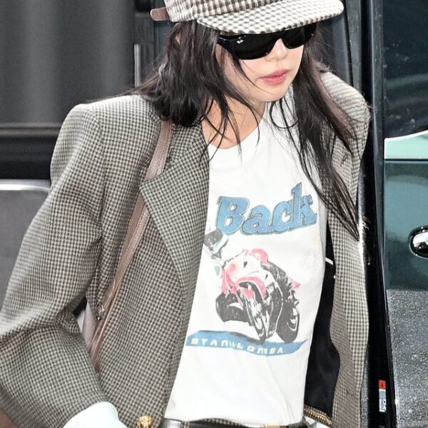 260322 Jennie @ Incheon International Airport (Departure to Hong Kong) [newsen]