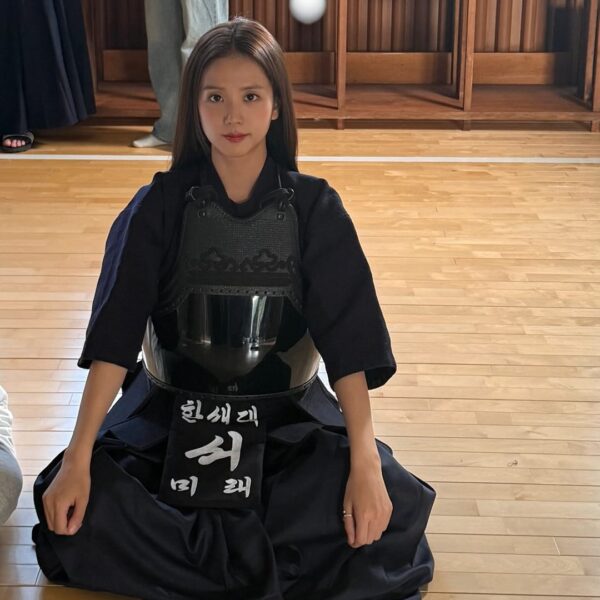 260318 Jisoo IG Story Update