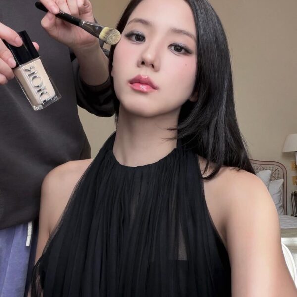 260304 Jisoo IG Updates