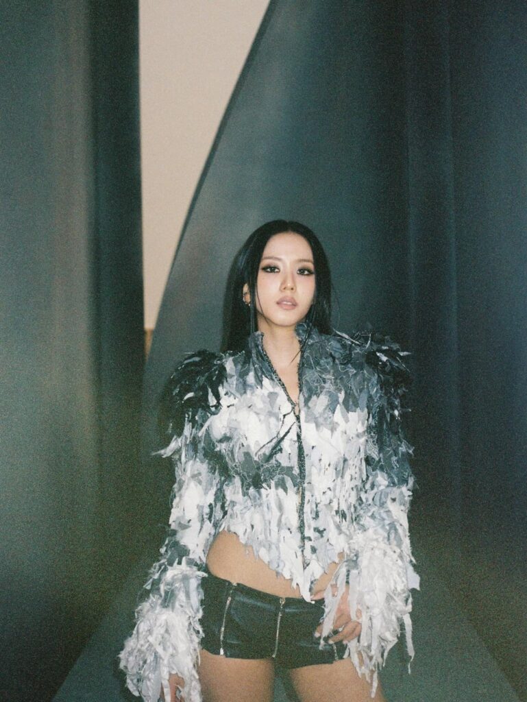 260325 Jisoo IG Update