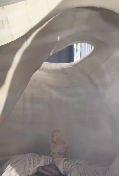 260309 BLACKPINK - 'GO' M/V BEHIND THE SCENES CLIP (ROSÉ)