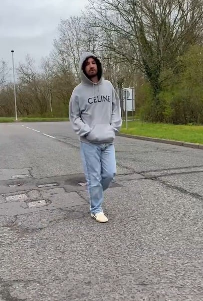 260331 Jennie TikTok Update w/ Tame Impala