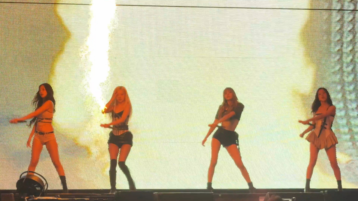 RARE/UNRELEASED 250712 BLACKPINK - Kill This Love live @ SofFi, Los Angeles, CA 4K Fancam
