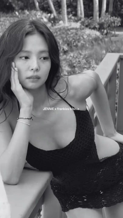 260331 Jennie for Frankies Bikinis