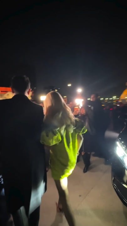 260303 Rosé (vampirehollie) IG Update