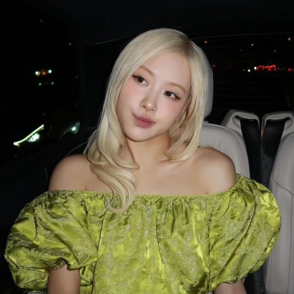 260304 ROSÉ IG Story Update