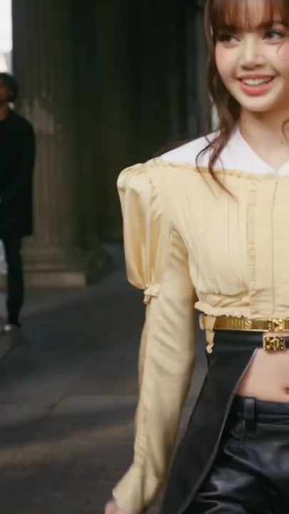 260316 Lisa for LOUIS VUITTON