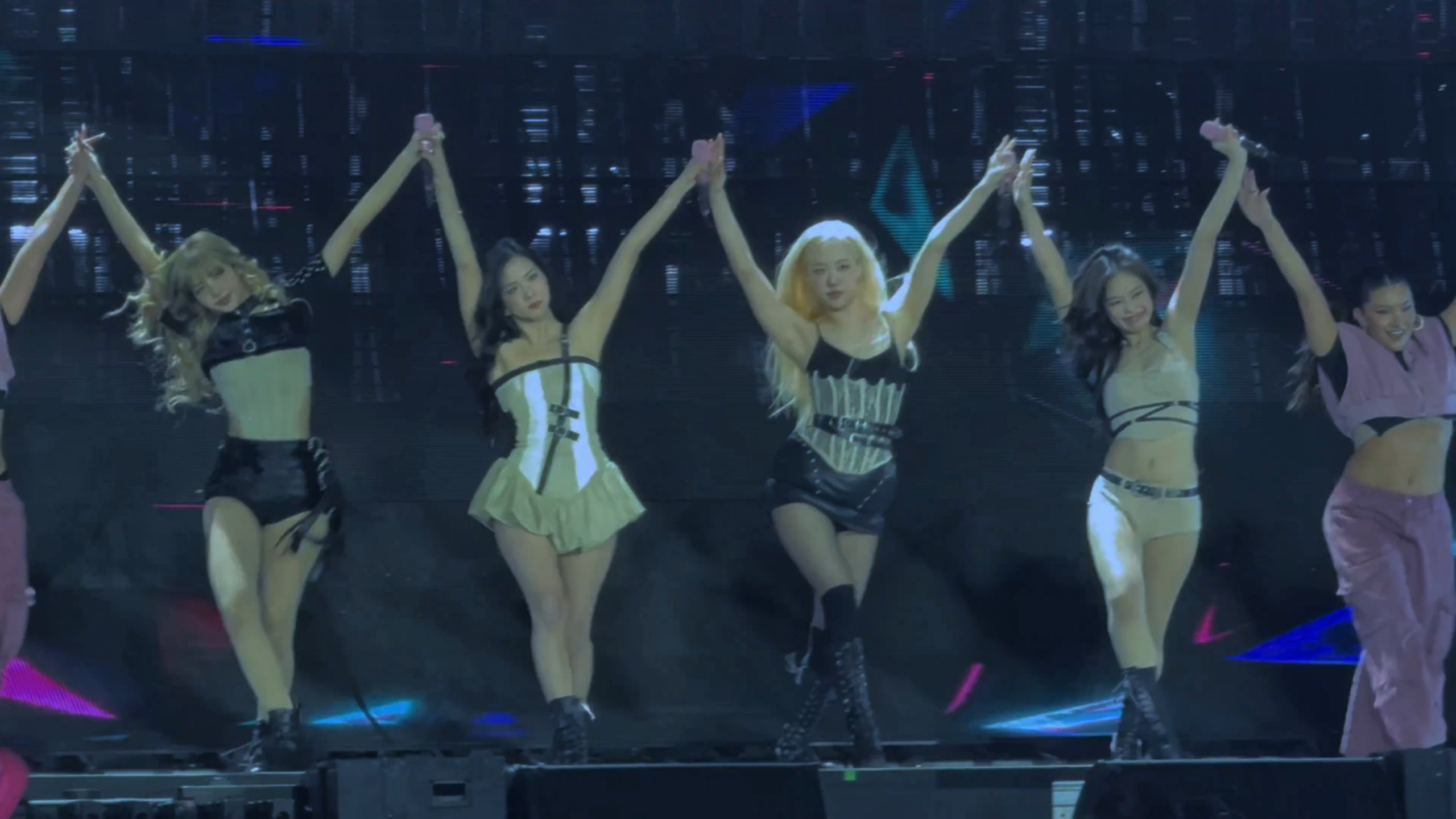 RARE/UNRELEASED 250712 BLACKPINK - HOW YOU LIKE THAT live @ SofFi, Los Angeles, CA 4K Fancam