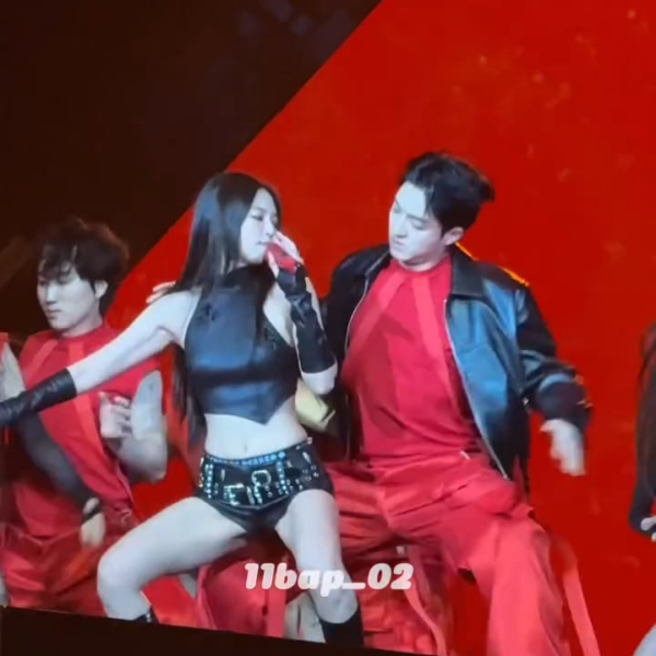 Jennie Performance at Golden Disc Awards