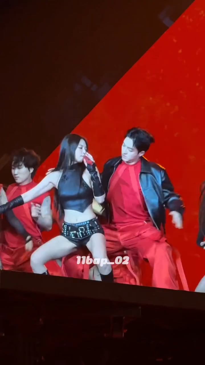 Jennie Performance at Golden Disc Awards