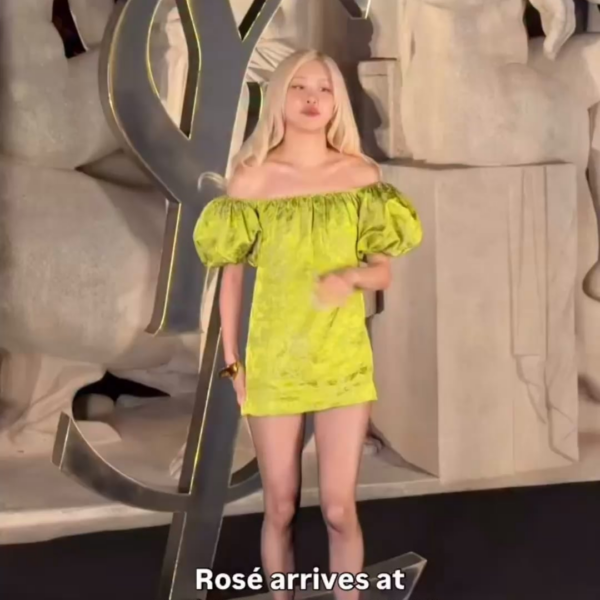 260303 ROSÉ @ SAINT LAURENT Paris Fashion Week