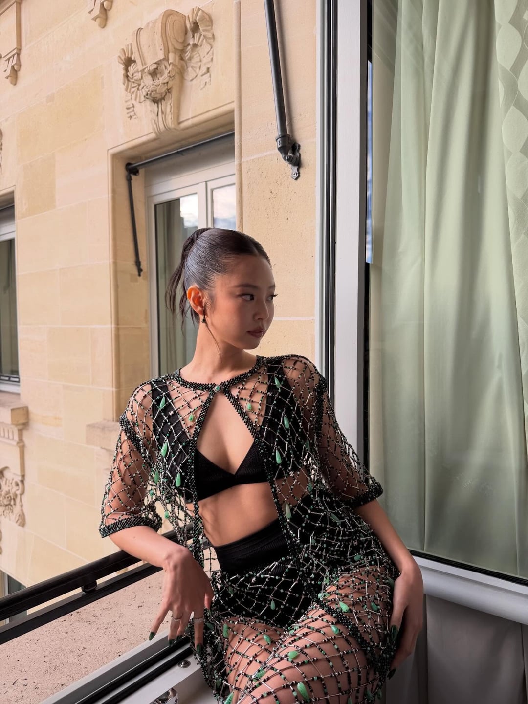 260310 Jennie IG Update