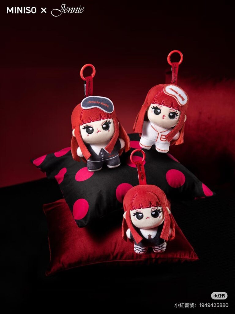 260318 - JENNIE x Miniso pop-up merchandise