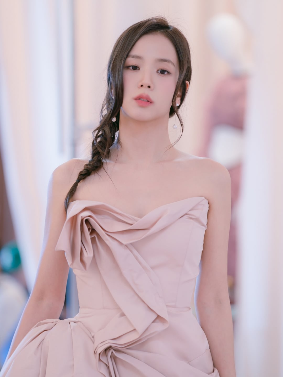 260318 Jisoo - 'Boyfriend on Demand' | Still Cuts