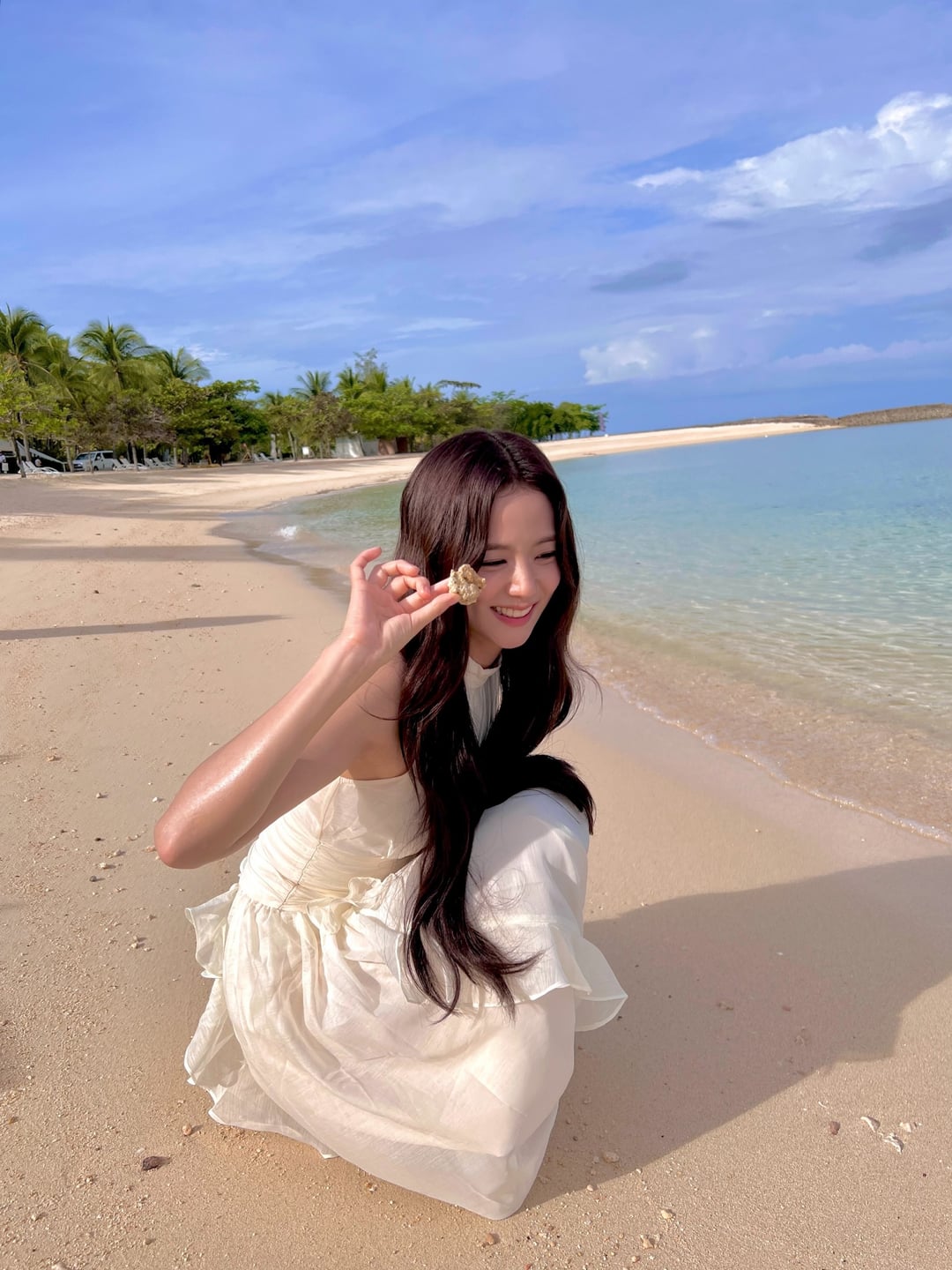 260325 Jisoo Weibo Update