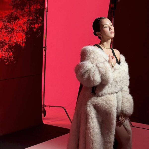 260319 Jisoo IG Update