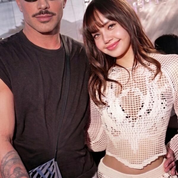 260414 mrdrawas IG Story Update w/ Lisa