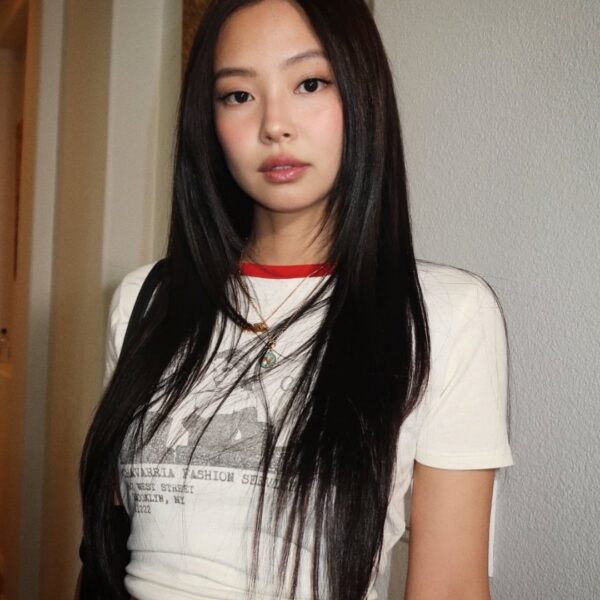 230414 Jennie - Glammed by Emily Cheng for Coachella
