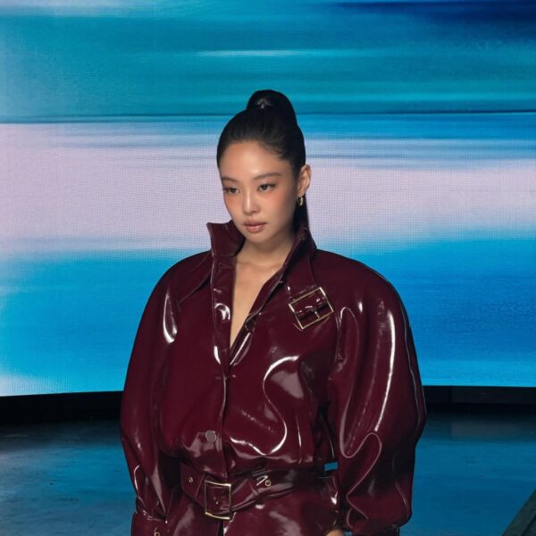 260422 Jennie IG Update