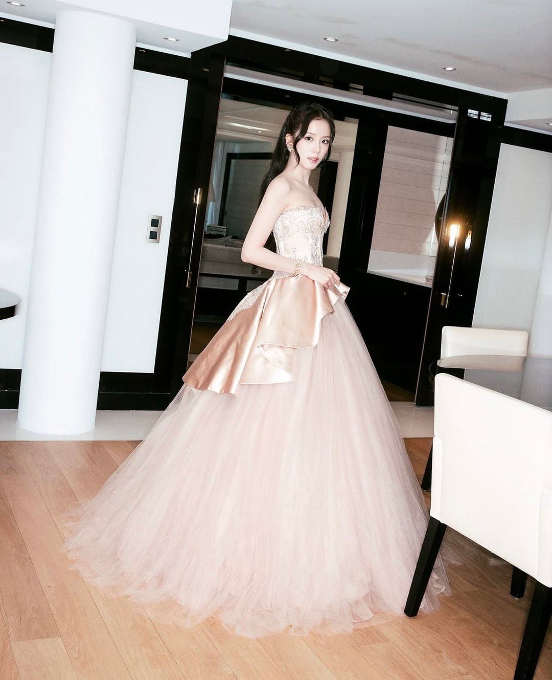 260429 Jisoo Blisoo IG update