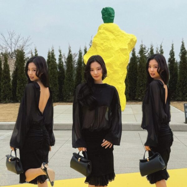 260404 Jennie IG Story Update